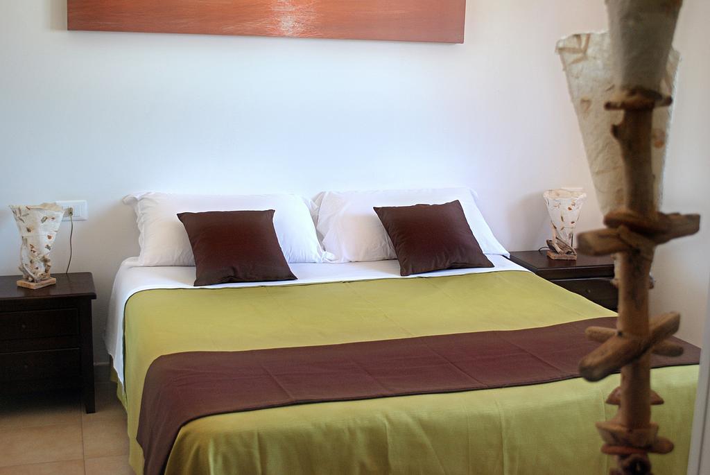 Il Rifugio Di Hazel Bed and Breakfast San Vito Lo Capo Rum bild
